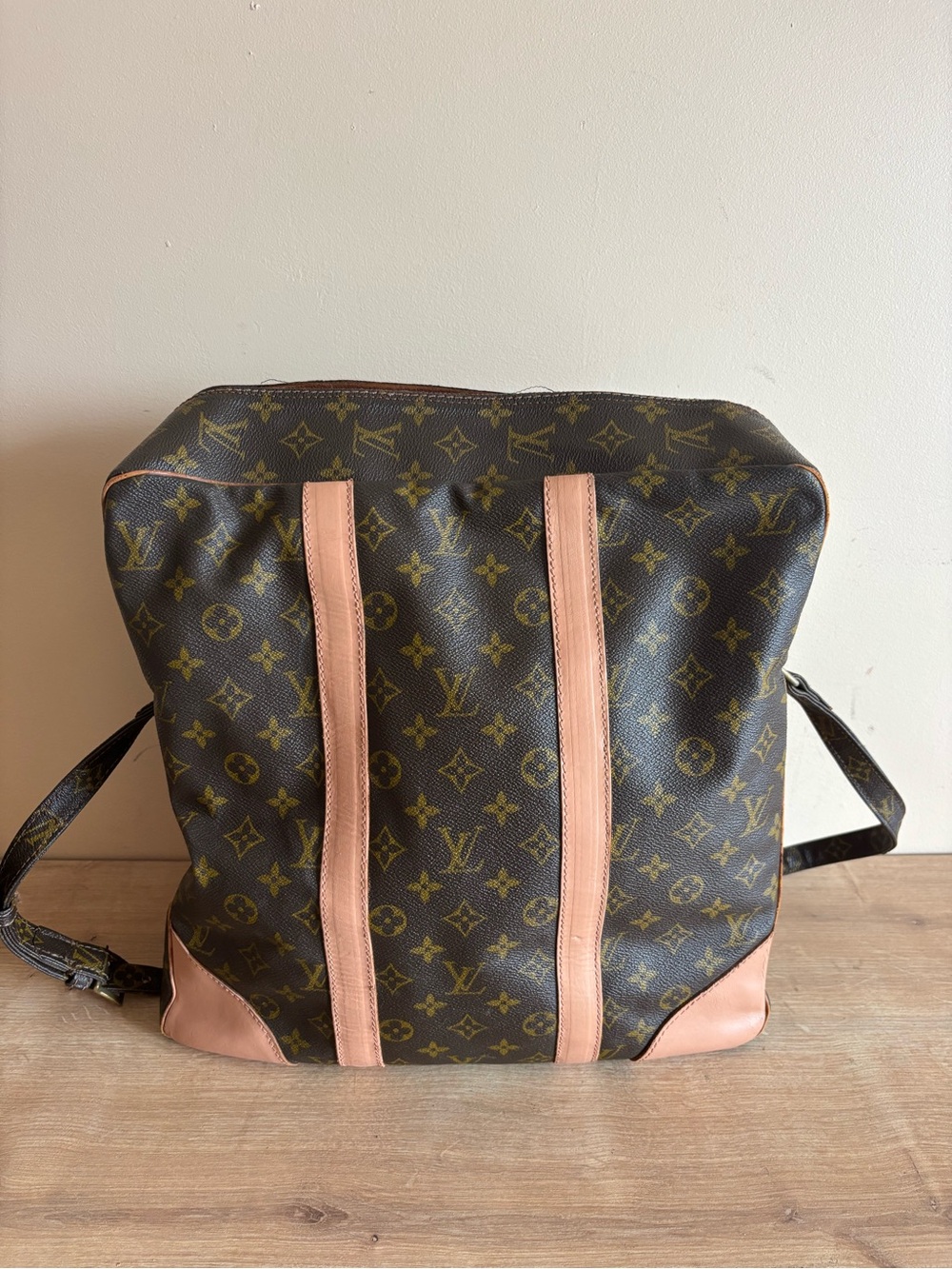 Authentic Louis Vuitton shoulder travel bag